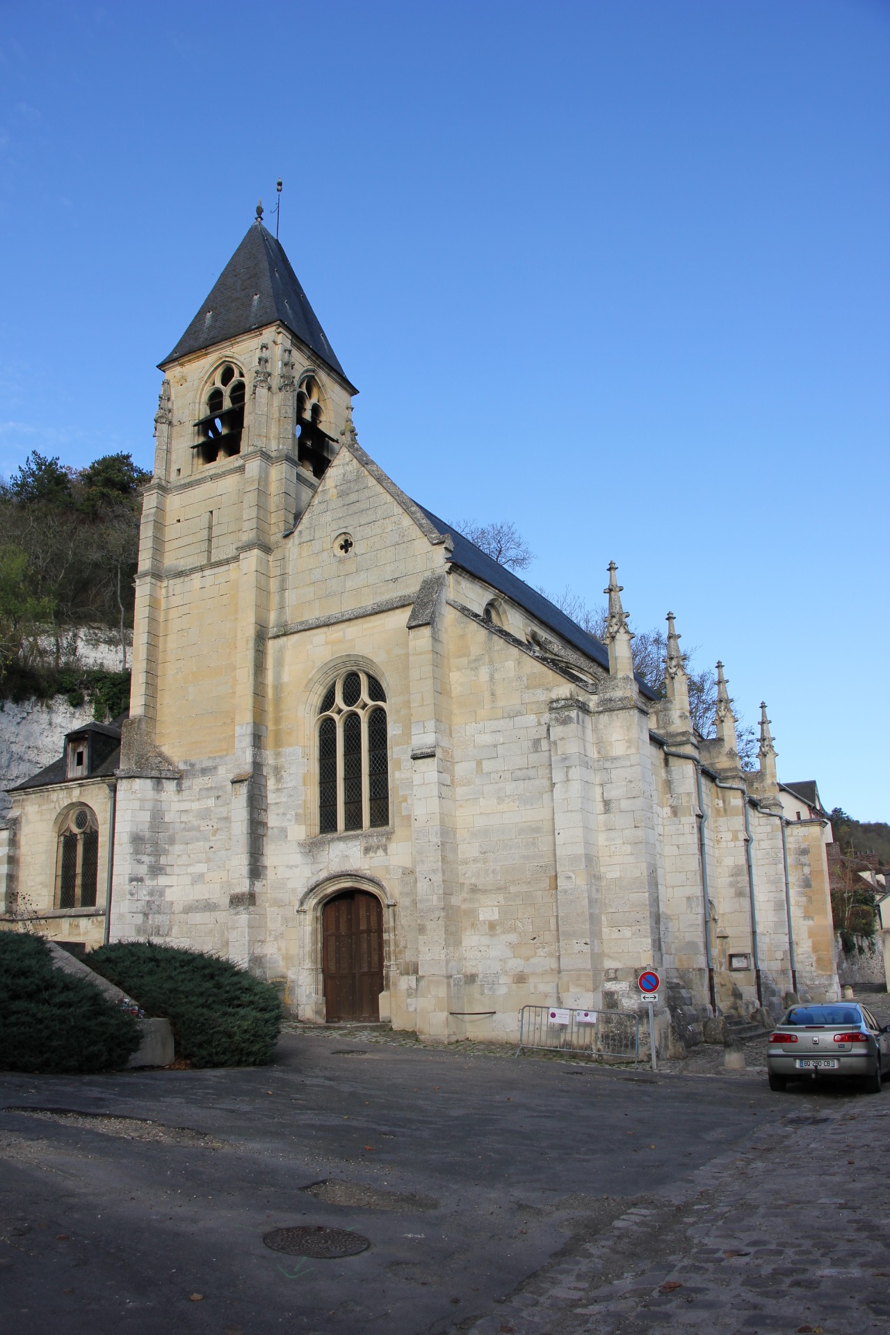 Église La Roche-Guyon (Église Saint-Samson) _____Foto/FB